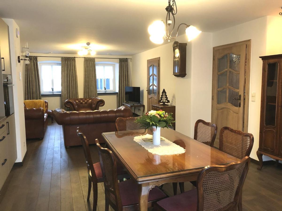 Postrelais Ardennes "Vintage" Apartment Oudler Bagian luar foto