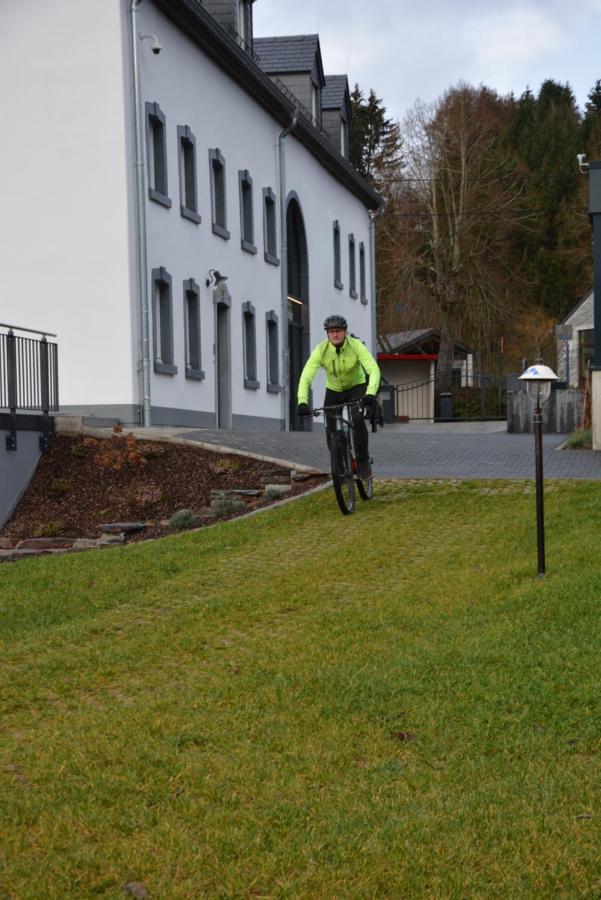 Postrelais Ardennes "Vintage" Apartment Oudler Bagian luar foto